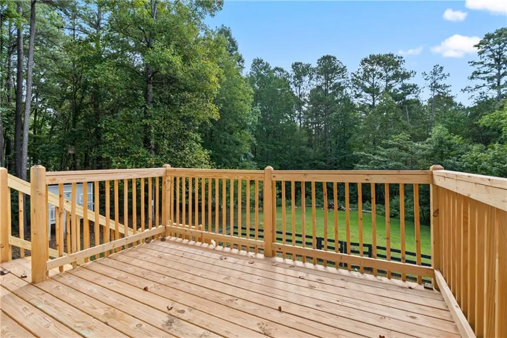 71 Picketts View Acworth, GA 30101