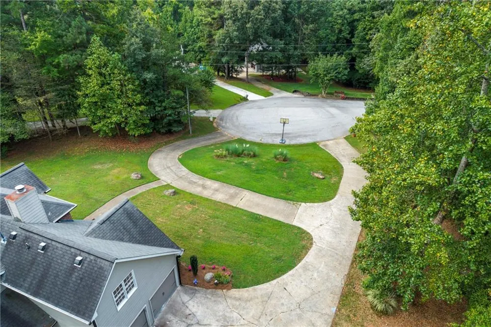 71 Picketts View Acworth, GA 30101