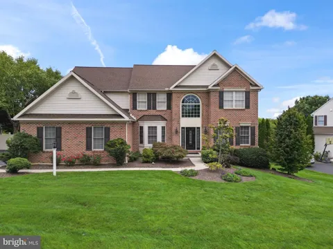 3381 HARWOOD