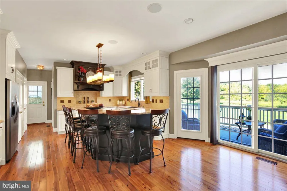 3381 HARWOOD Reading, PA 19608