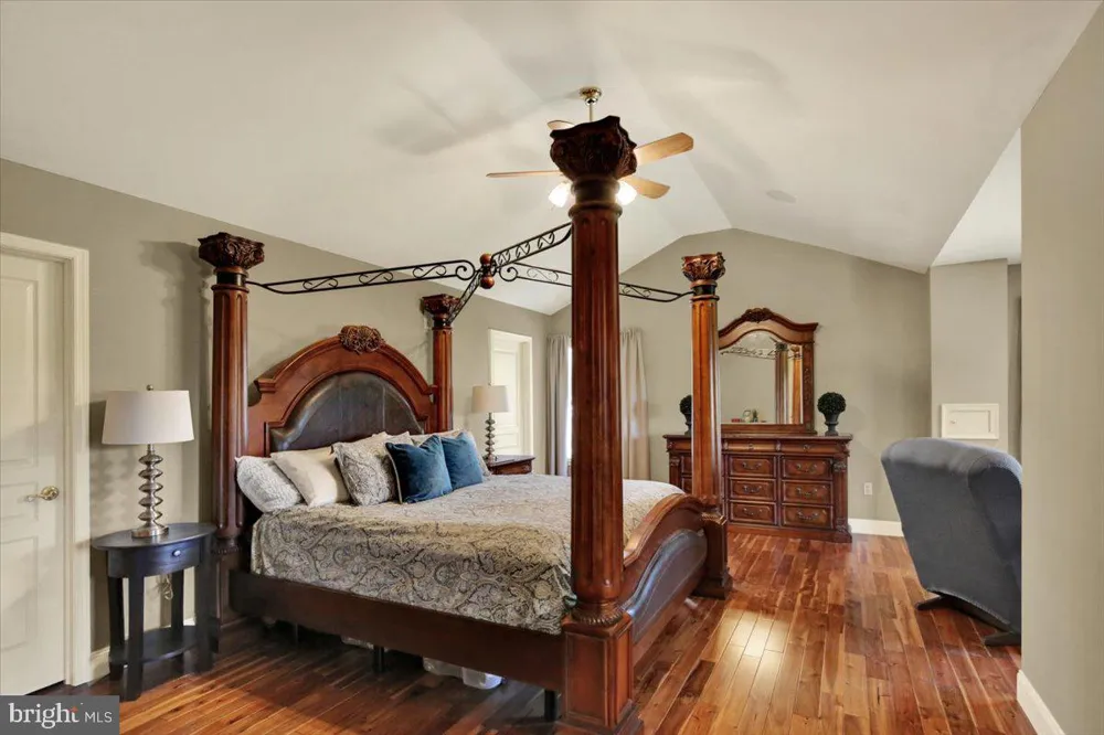 3381 HARWOOD Reading, PA 19608