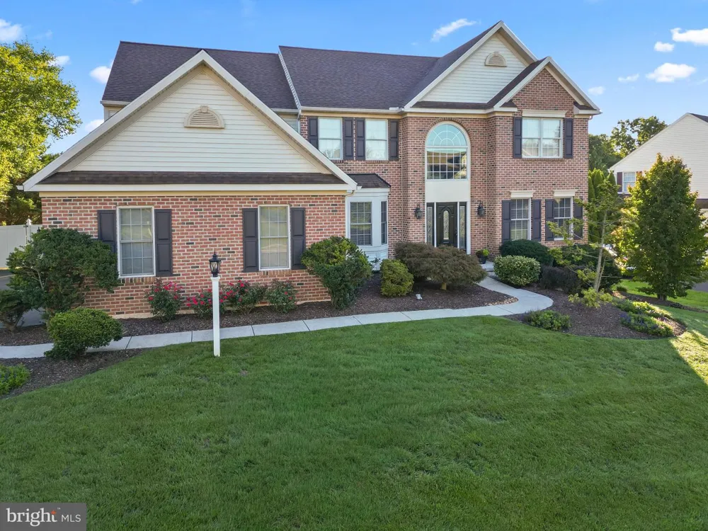 3381 HARWOOD Reading, PA 19608