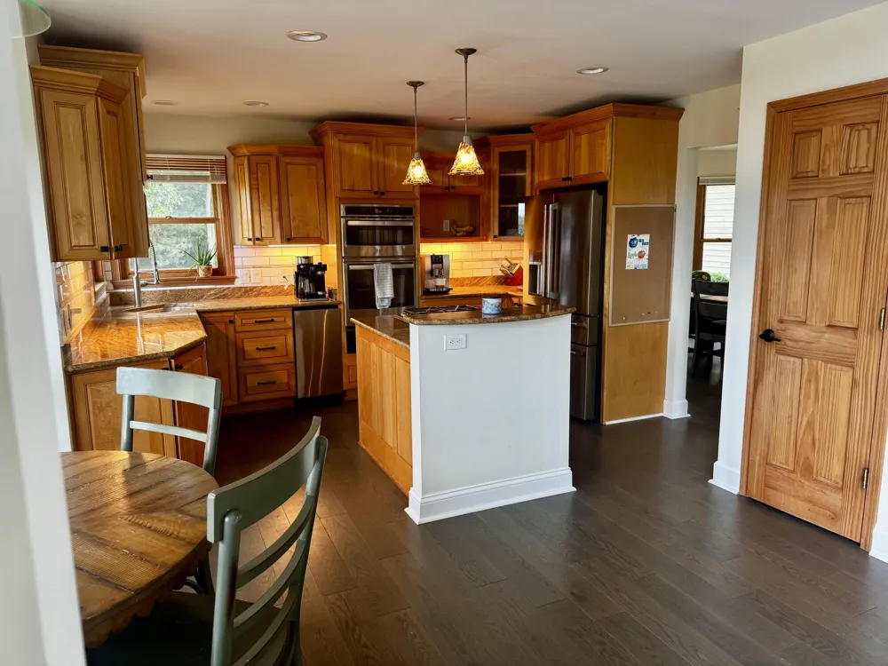 77544 38th Avenue Covert, MI 49043