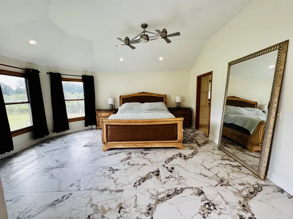 77544 38th Avenue Covert, MI 49043