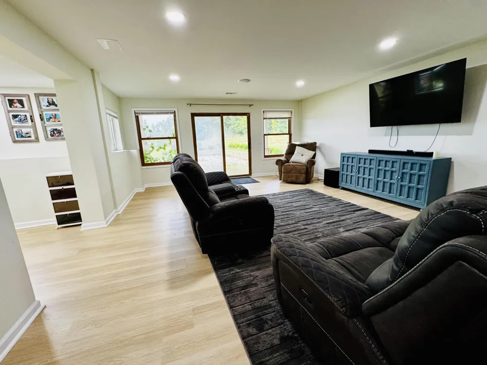 77544 38th Avenue Covert, MI 49043