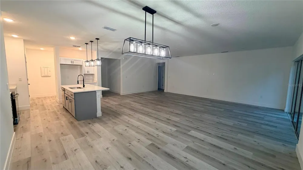 509 ST JOHNS Poinciana, FL 34759