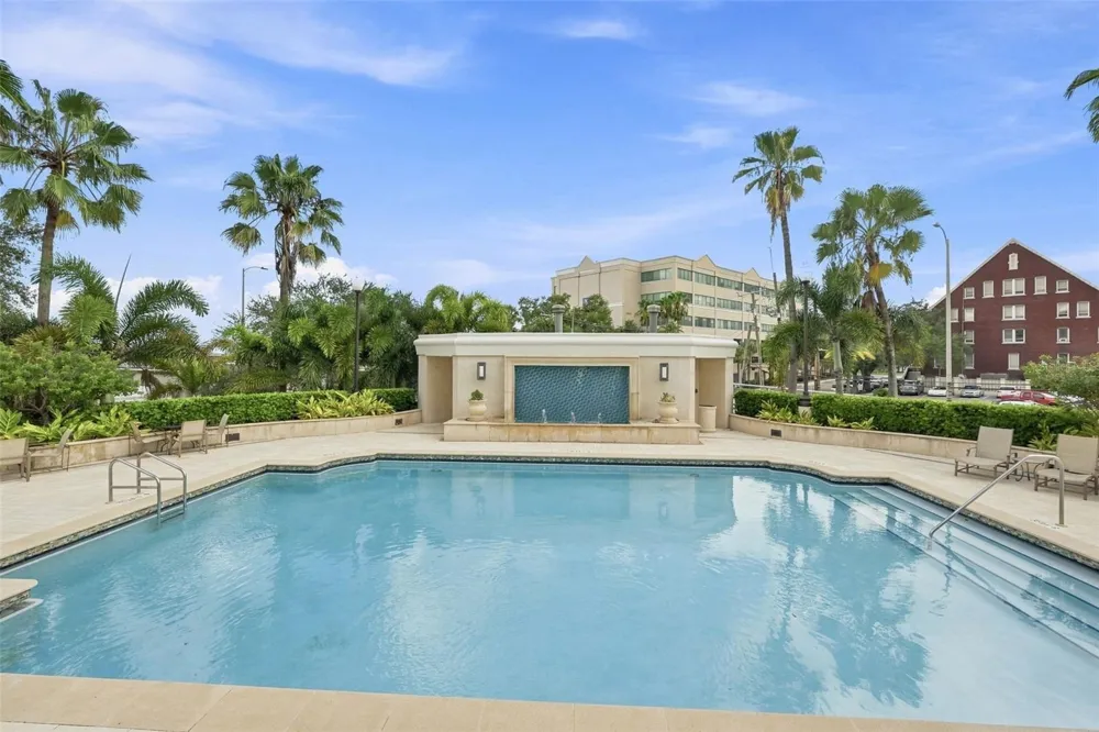 345 BAYSHORE BOULEVARD #1006 Tampa, FL 33606