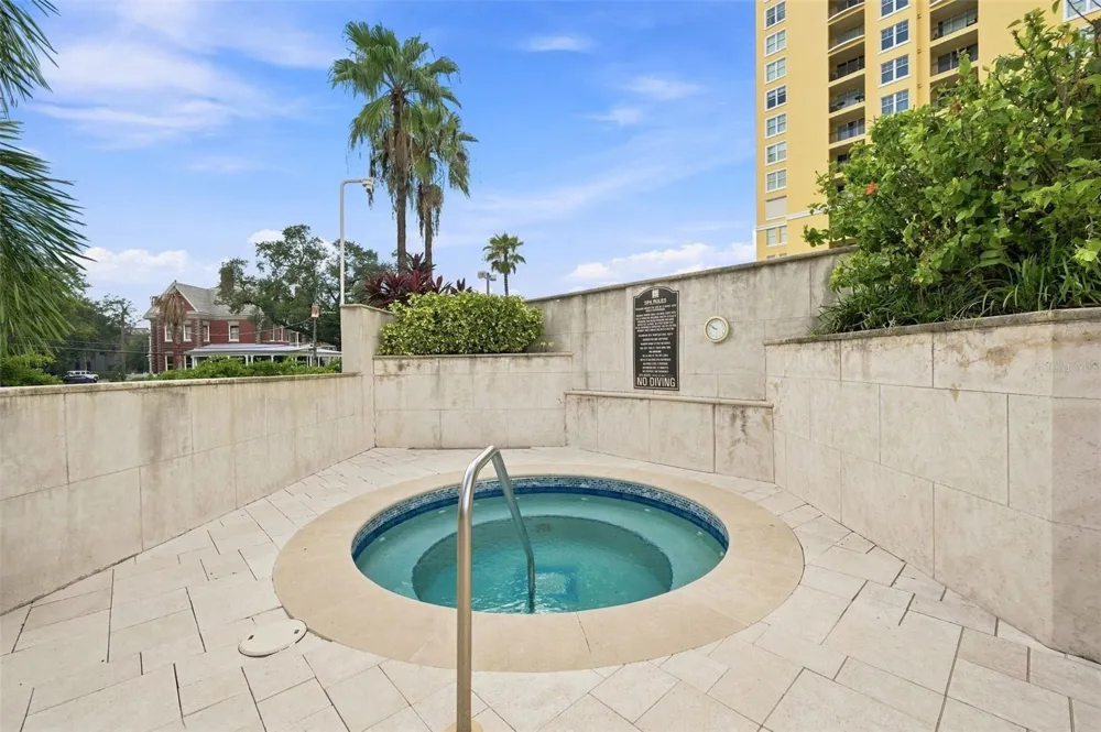 345 BAYSHORE BOULEVARD #1006 Tampa, FL 33606