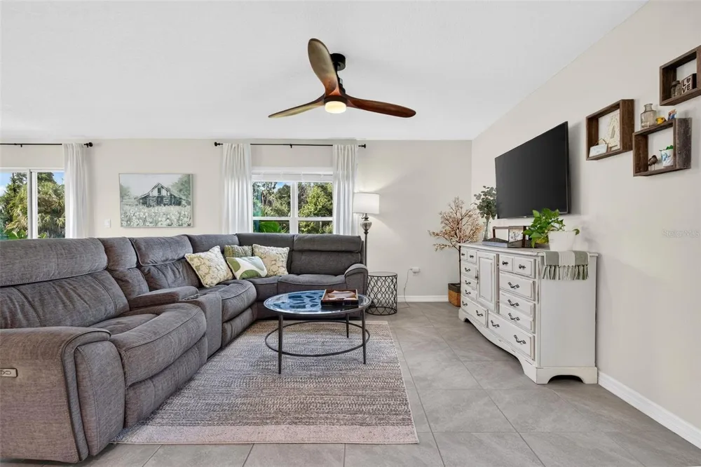 10137 CHARLOTTE DRIVE Parrish, FL 34219