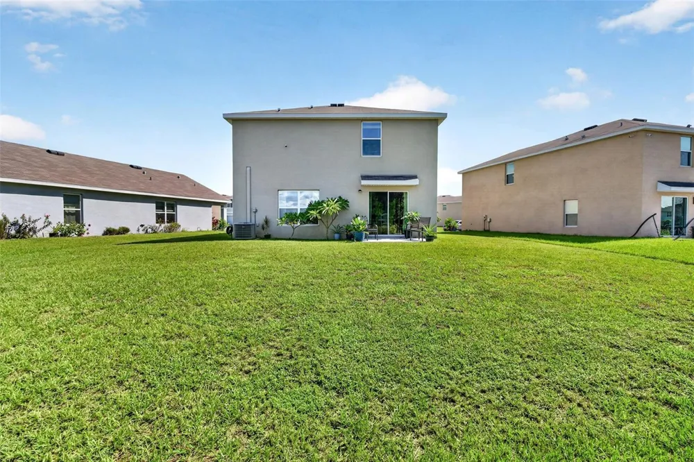 10137 CHARLOTTE DRIVE Parrish, FL 34219