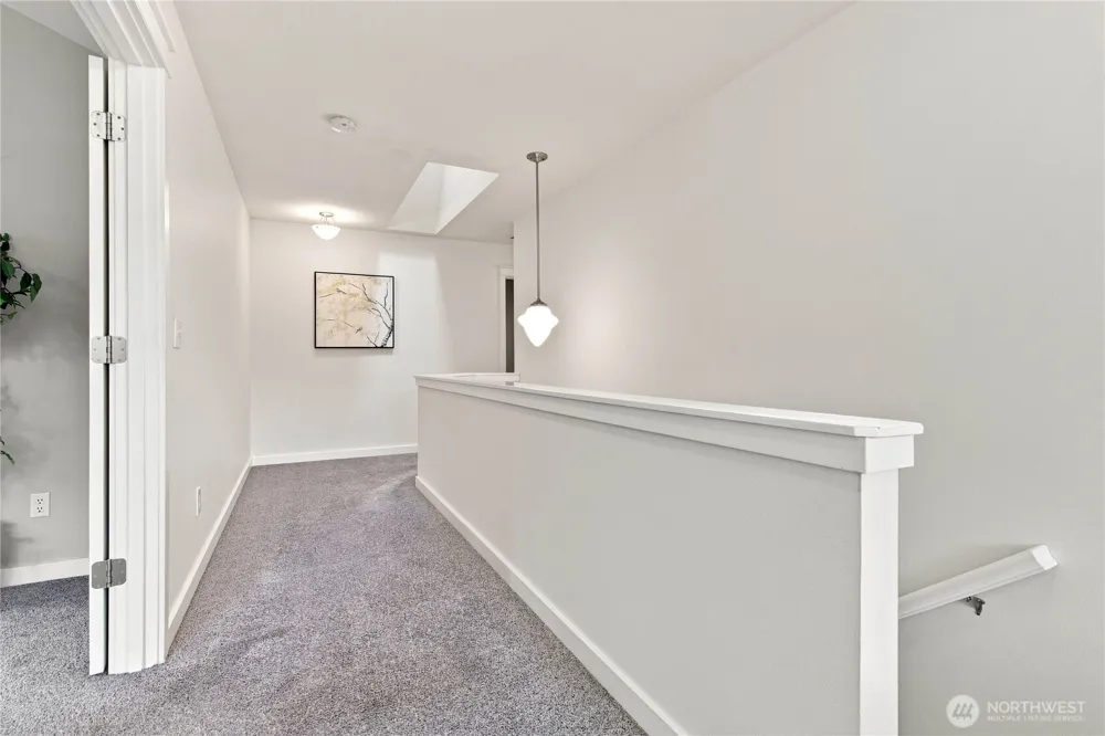 19028 37th Avenue NE Lake Forest Park, WA 98155