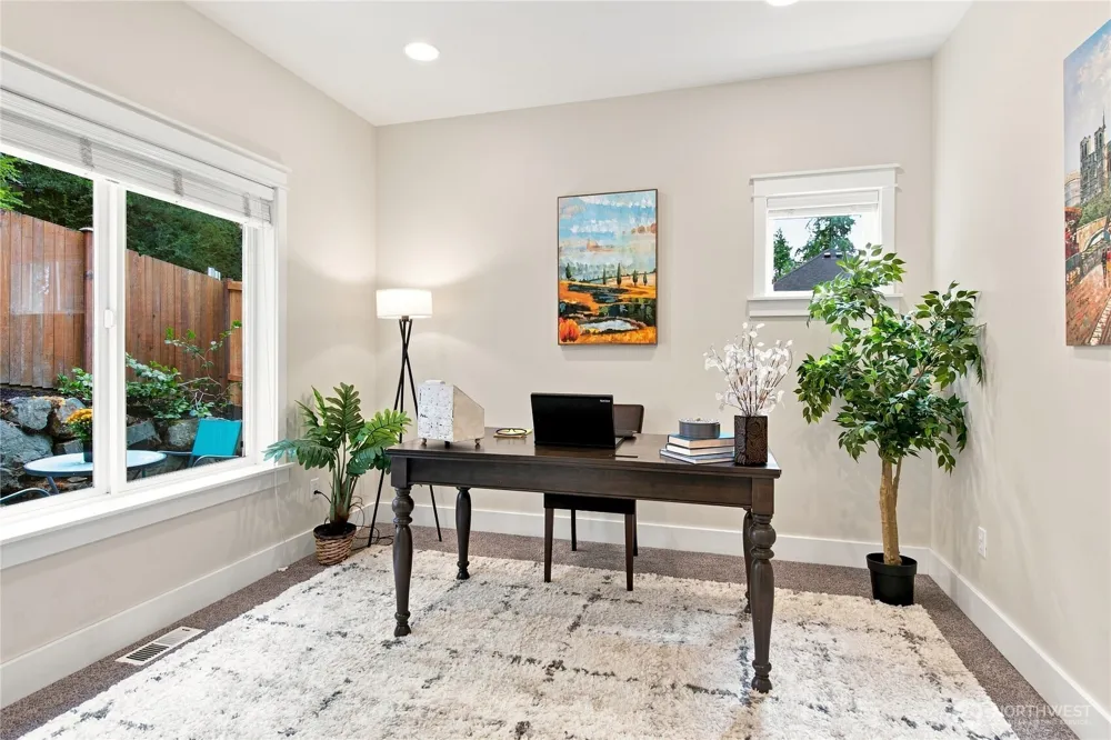 19028 37th Avenue NE Lake Forest Park, WA 98155