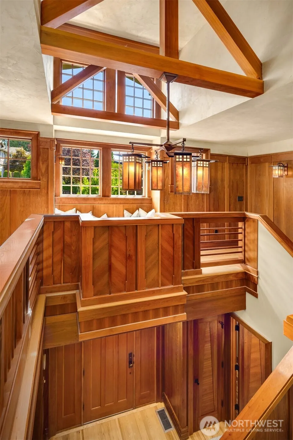 1411 8th Street W Kirkland, WA 98033
