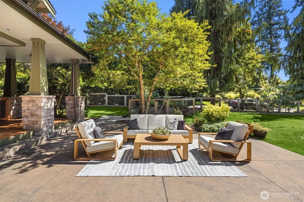 1411 8th Street W Kirkland, WA 98033
