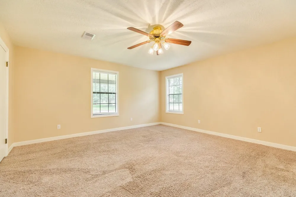 436 Huckleberry Drive Lake Jackson, TX 77566