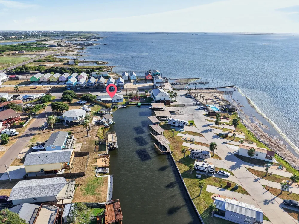 111 Caribbean Drive Corpus Christi, TX 78418