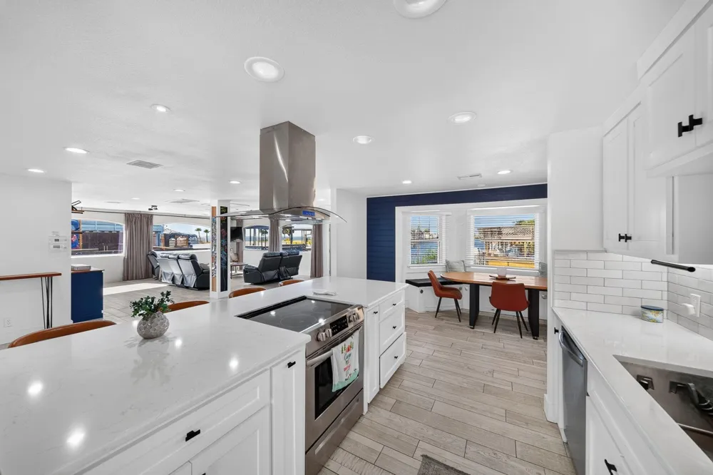 111 Caribbean Drive Corpus Christi, TX 78418