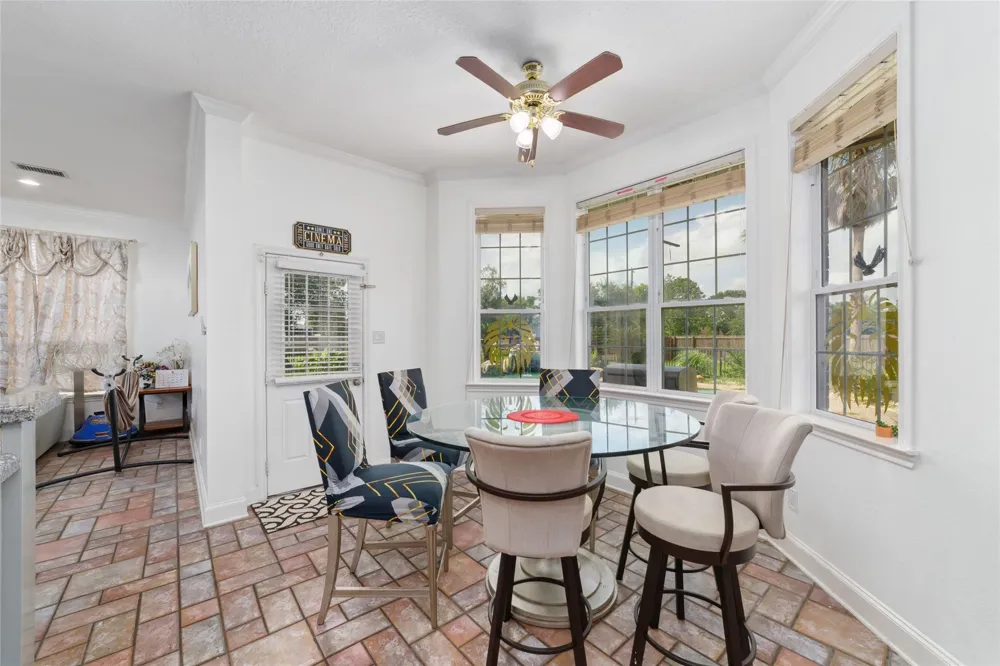 1513 County Road 149 Alvin, TX 77511