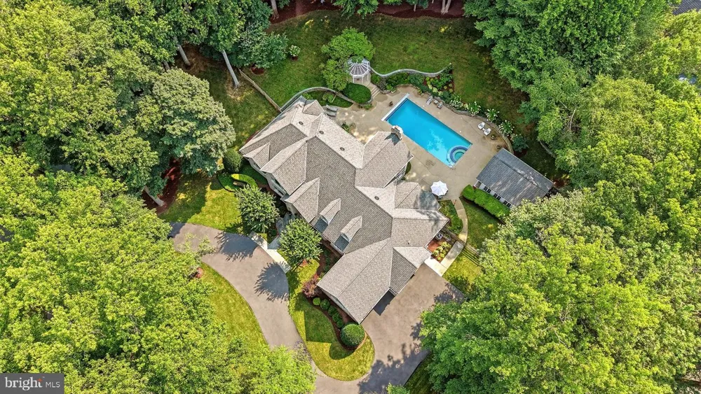 11216 RIVER VIEW DRIVE Potomac, MD 20854