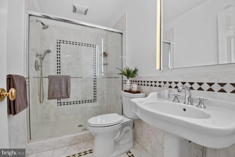 11216 RIVER VIEW DRIVE Potomac, MD 20854