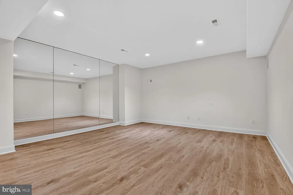 11216 RIVER VIEW DRIVE Potomac, MD 20854