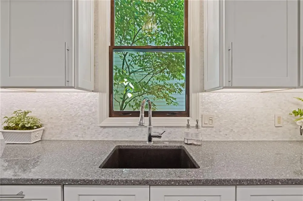 20 Pointe Terrace SE Atlanta, GA 30339