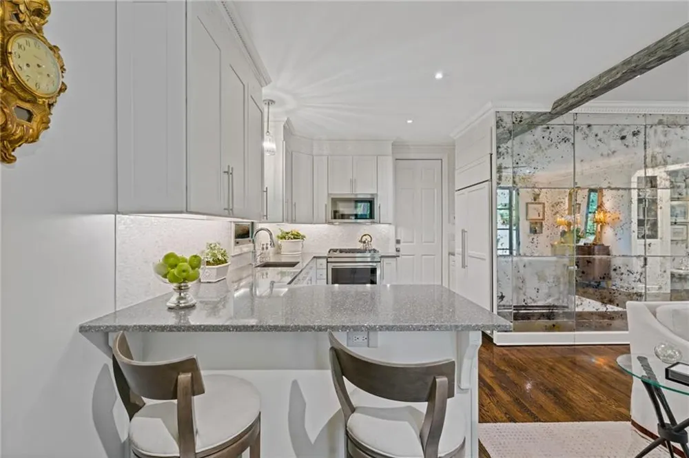 20 Pointe Terrace SE Atlanta, GA 30339