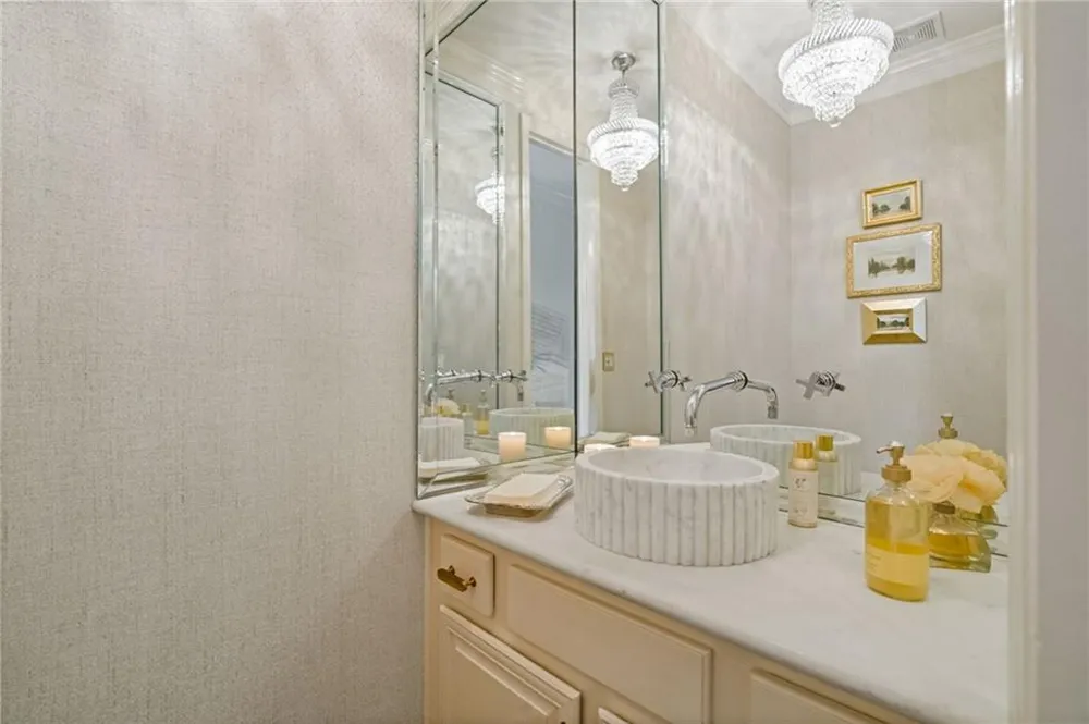 20 Pointe Terrace SE Atlanta, GA 30339