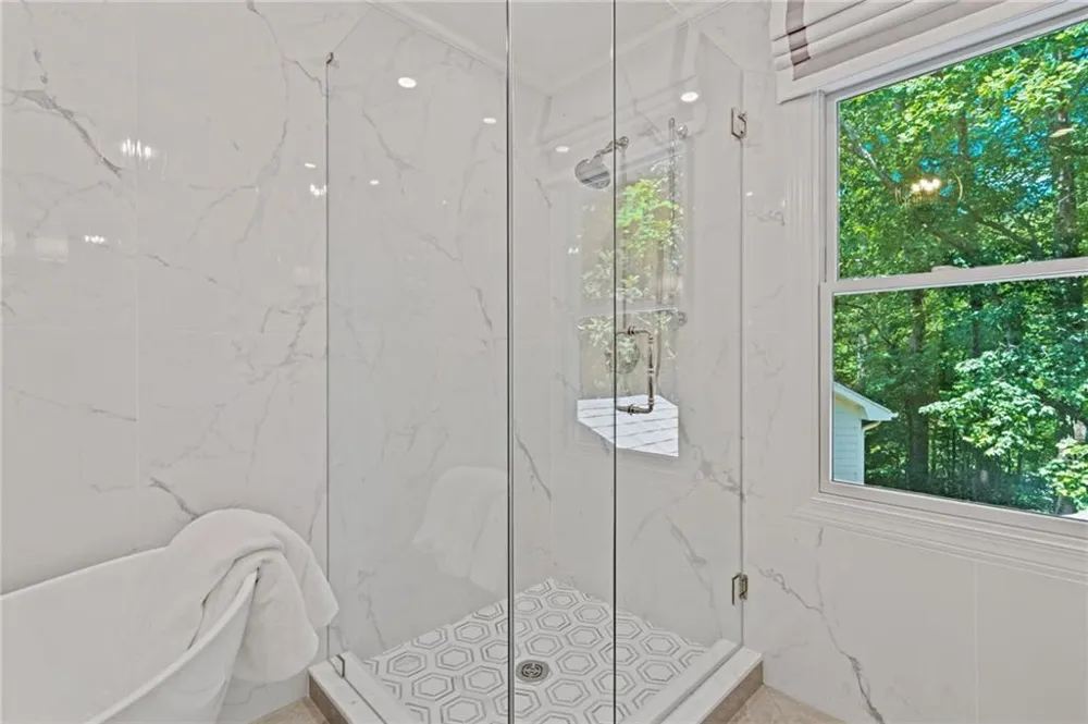 20 Pointe Terrace SE Atlanta, GA 30339