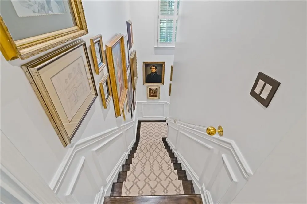 20 Pointe Terrace SE Atlanta, GA 30339