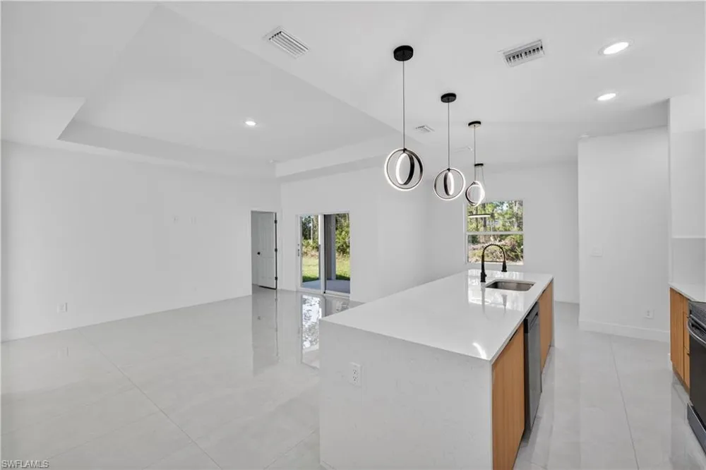 820 Dudley Avenue S Lehigh Acres, FL 33974