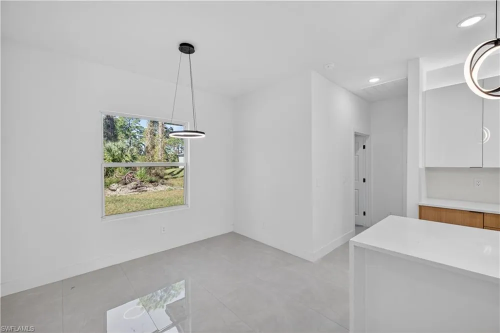 820 Dudley Avenue S Lehigh Acres, FL 33974