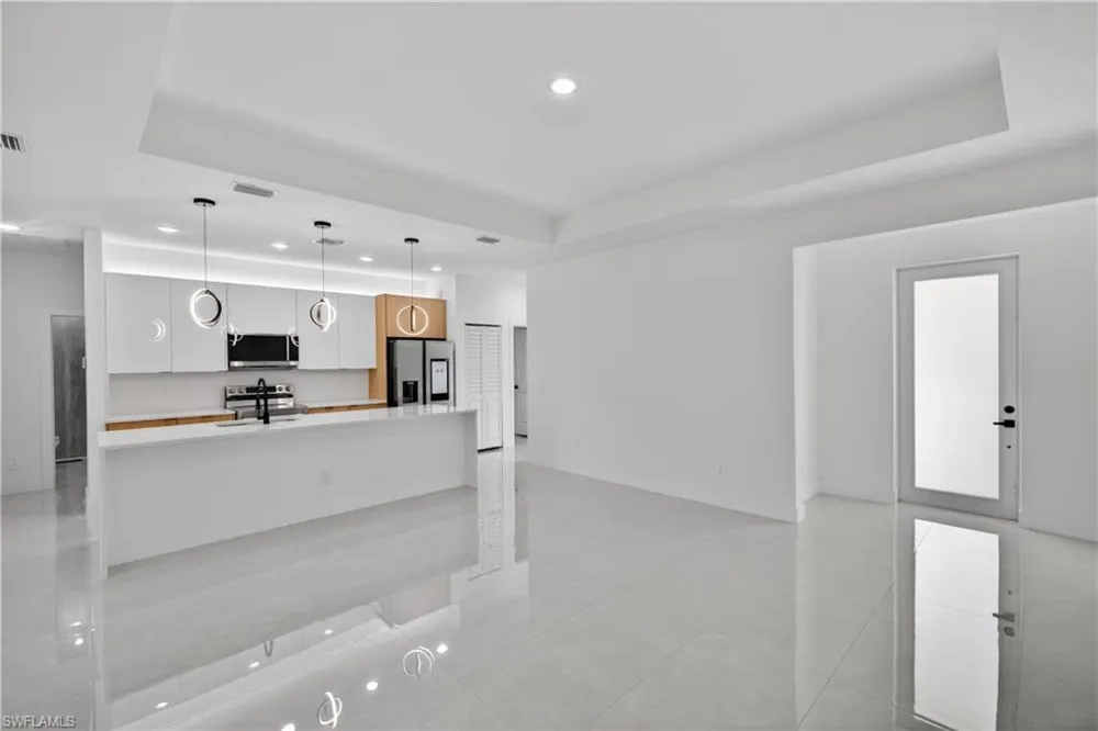 820 Dudley Avenue S Lehigh Acres, FL 33974