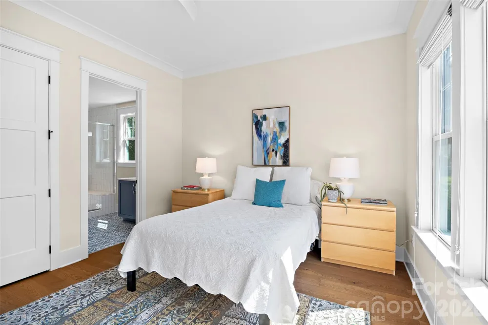 2511 Tower Court Charlotte, NC 28209