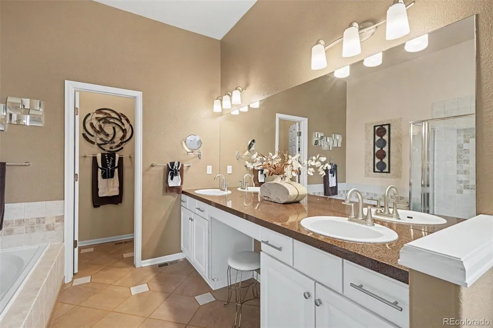 20536 E Flora Drive Aurora, CO 80013
