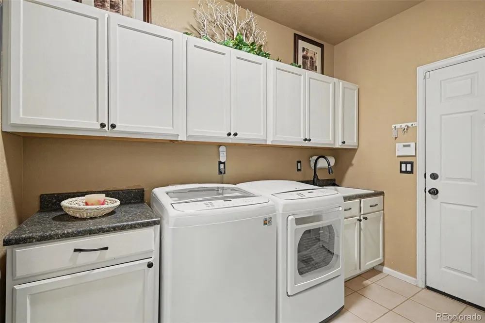 20536 E Flora Drive Aurora, CO 80013