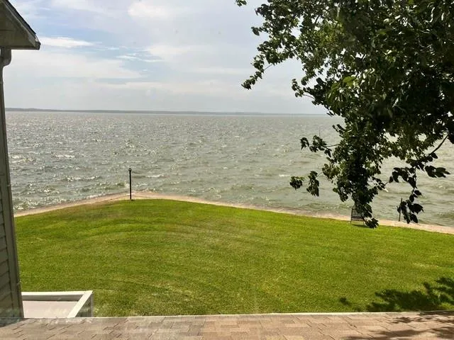 100 Edgewater Drive #45 Livingston, TX 77351