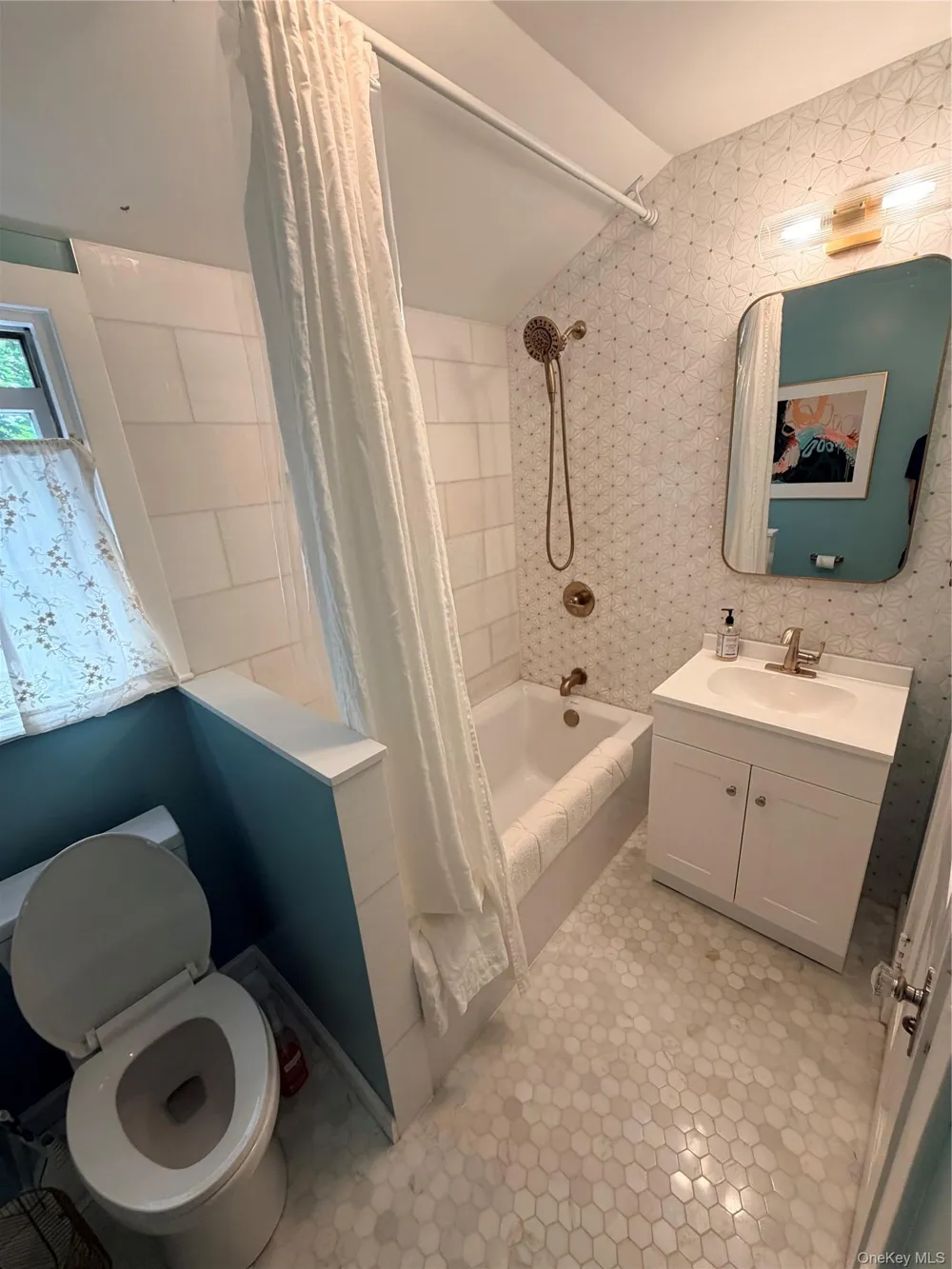 20 Bush Avenue Newburgh, NY 12550