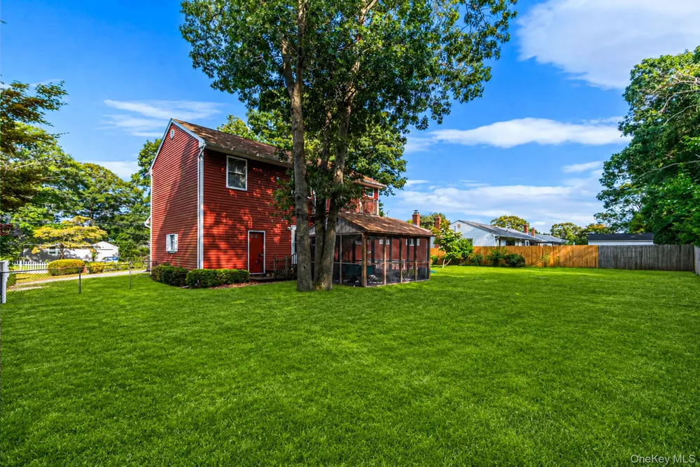 26 Wilstan Avenue Patchogue, NY 11772