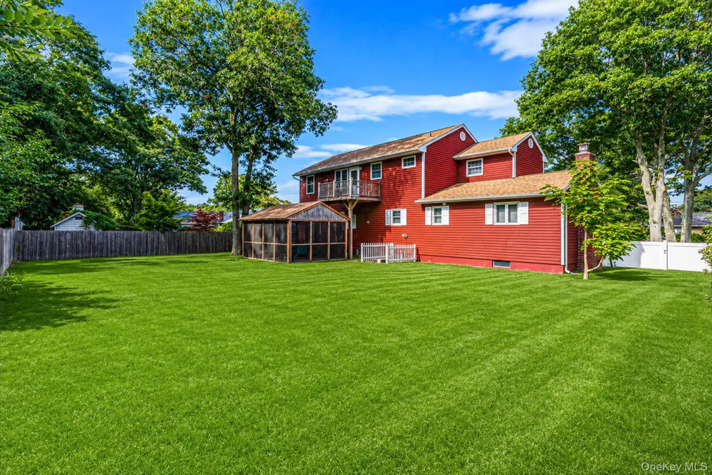 26 Wilstan Avenue Patchogue, NY 11772