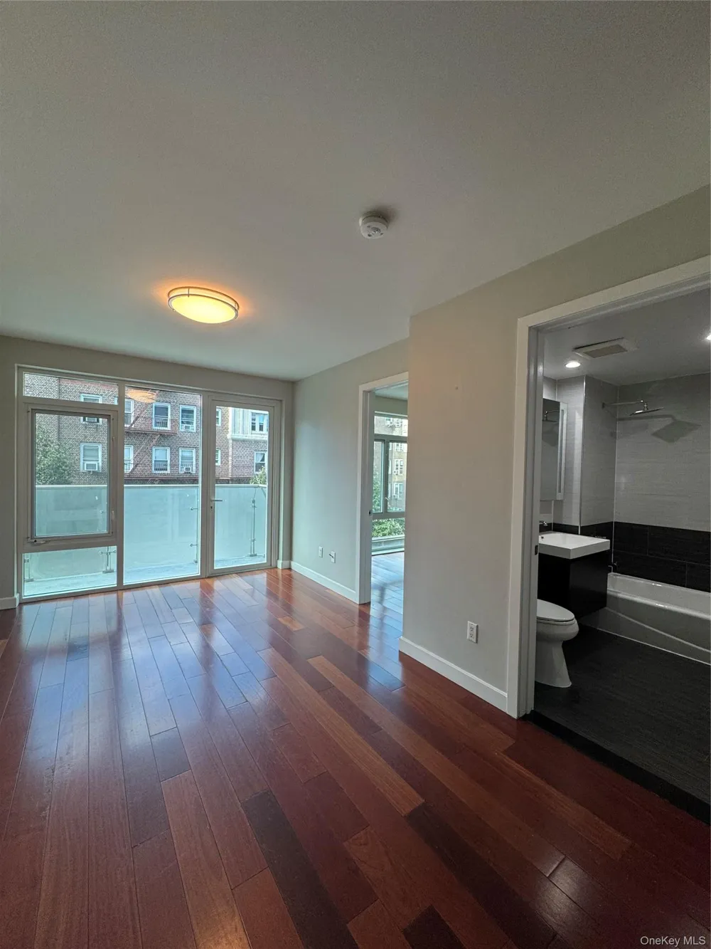 14238 37th Avenue #4A Flushing, NY 11354