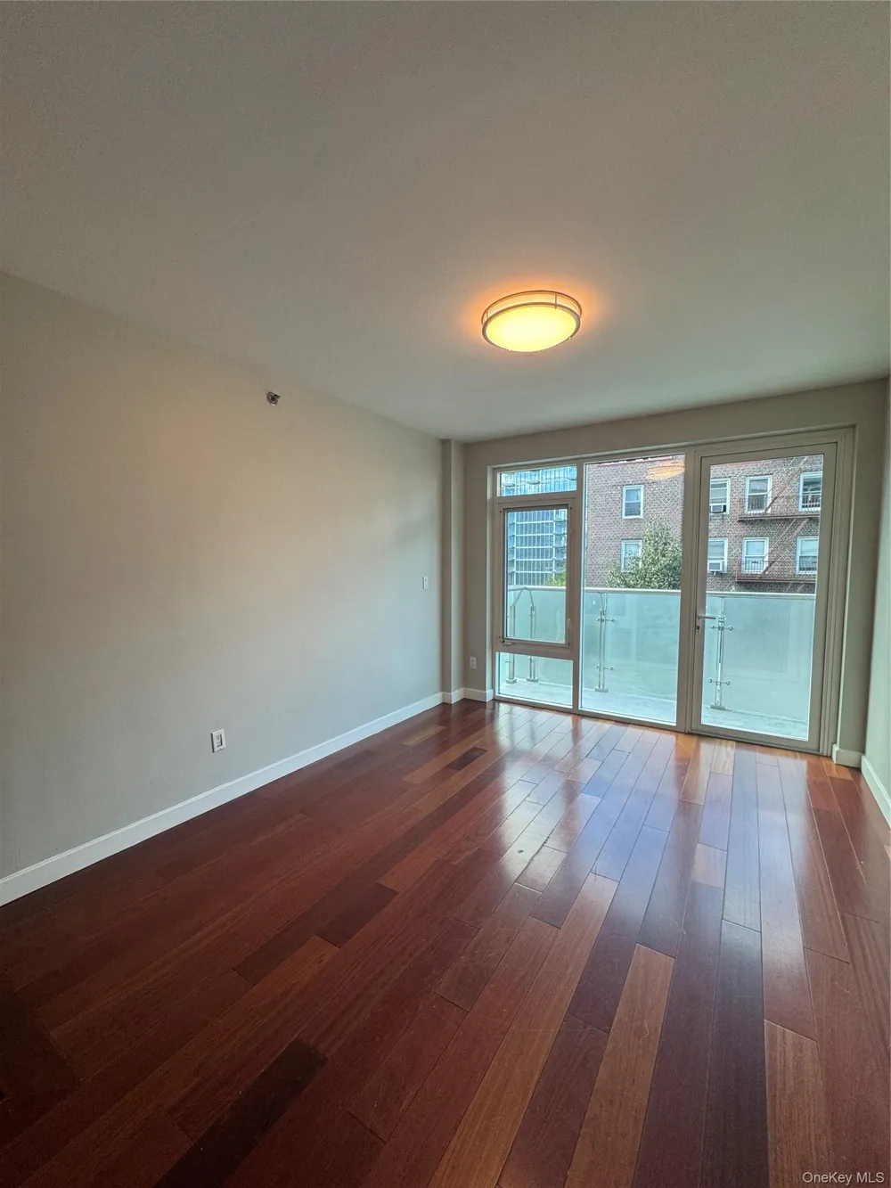 14238 37th Avenue #4A Flushing, NY 11354