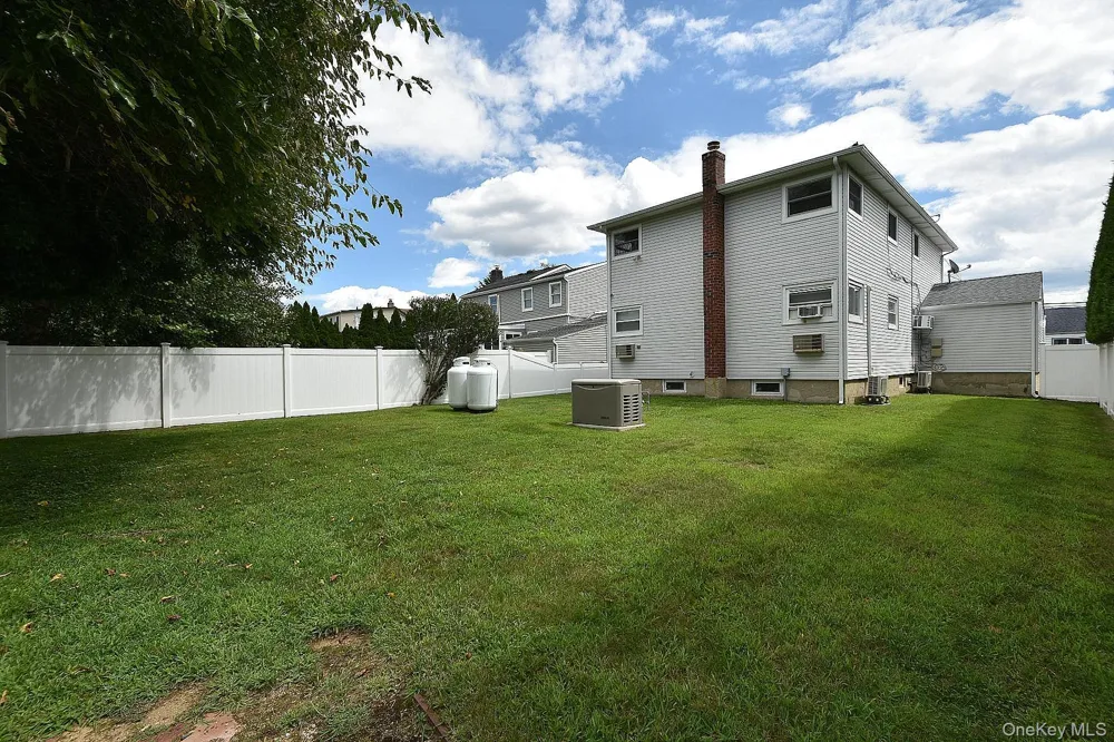 2341 Redmond Road Bellmore, NY 11710