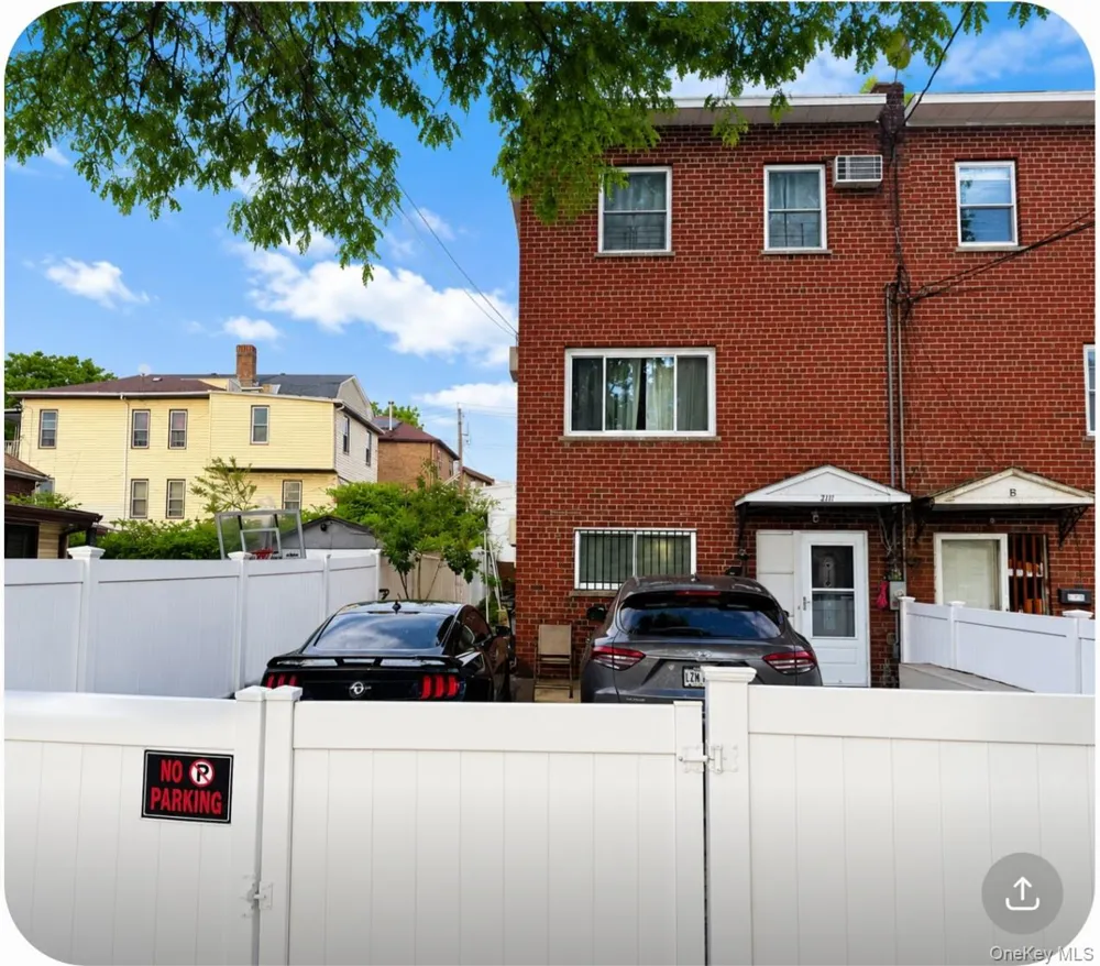3111 Gunther Avenue Bronx, NY 10469