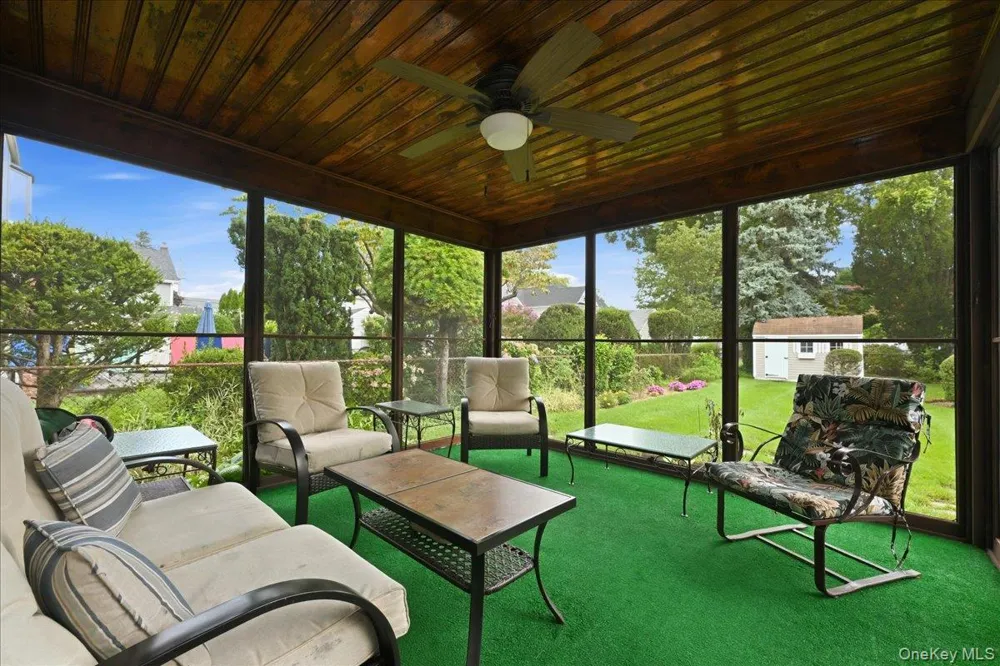 15 May Court Rockville Centre, NY 11570