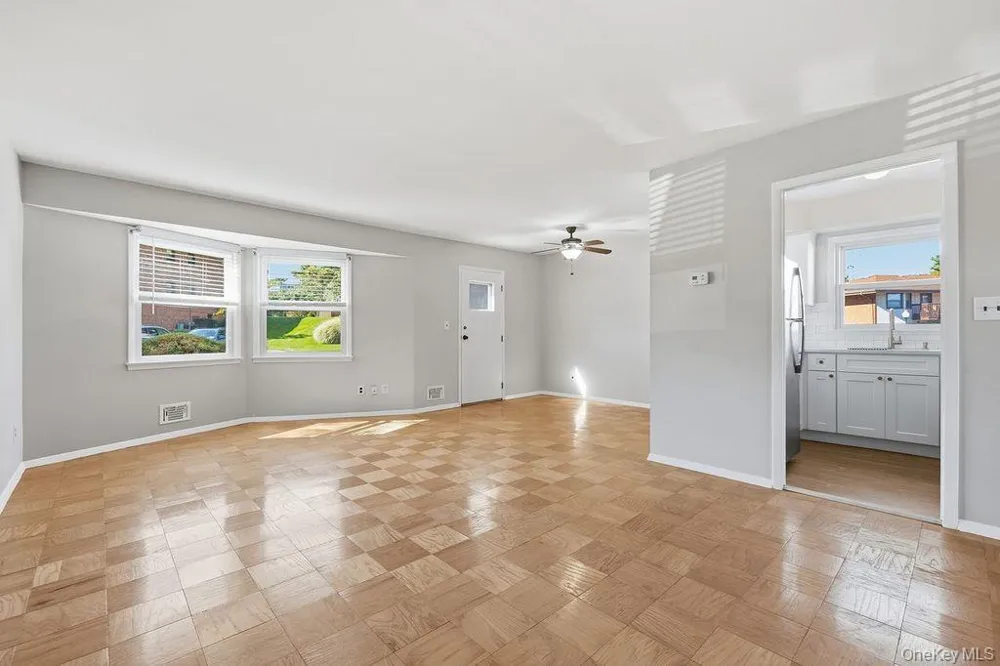 16D Essex Place Jefferson Valley, NY 10598
