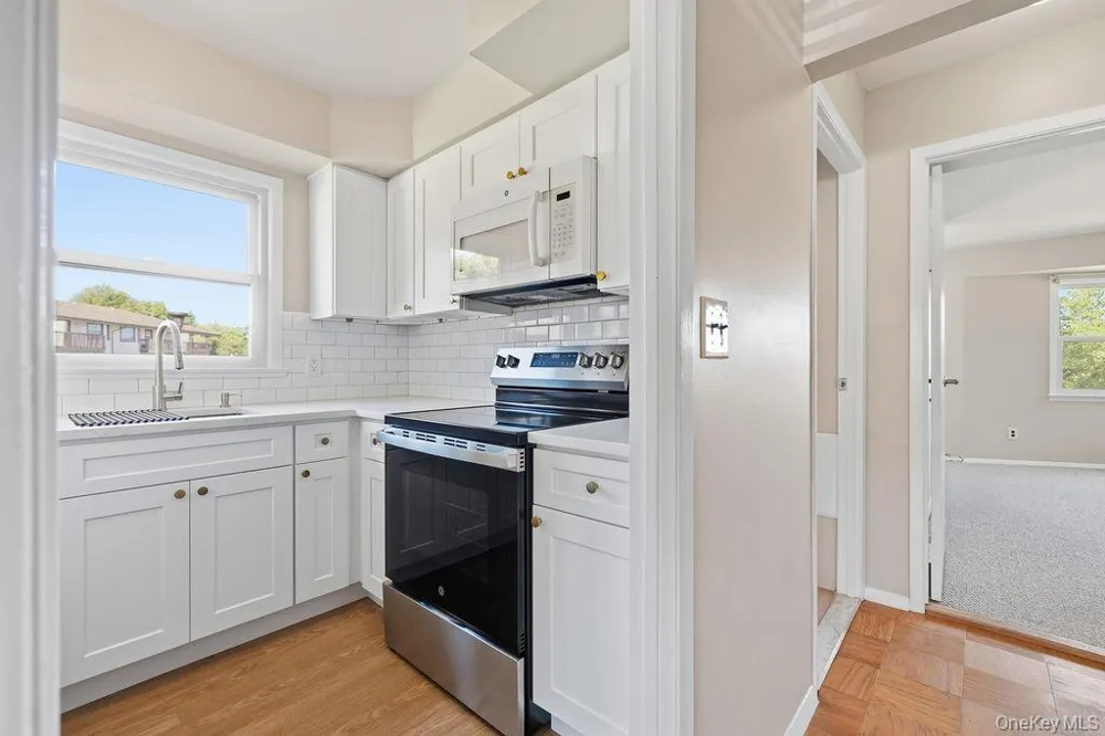 16D Essex Place Jefferson Valley, NY 10598