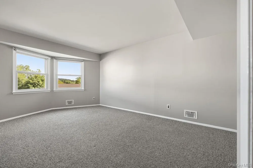 16D Essex Place Jefferson Valley, NY 10598