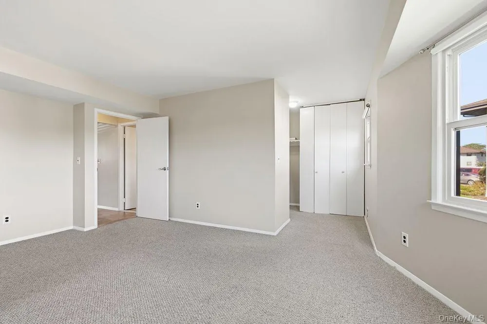 16D Essex Place Jefferson Valley, NY 10598