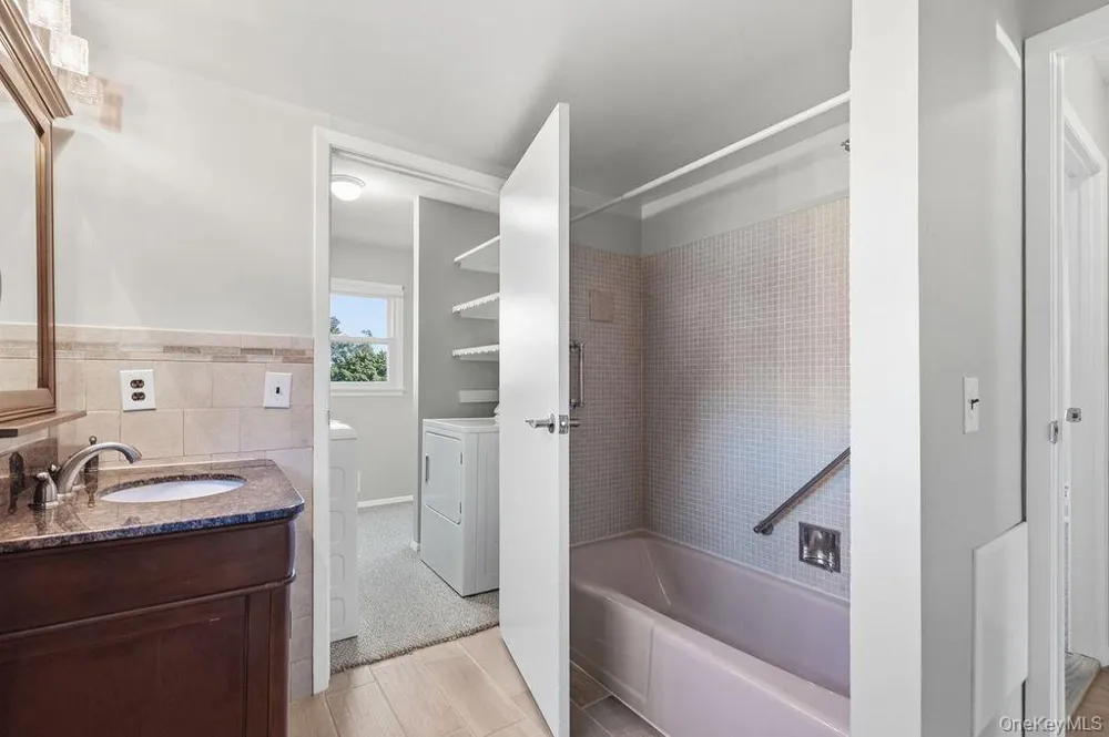 16D Essex Place Jefferson Valley, NY 10598
